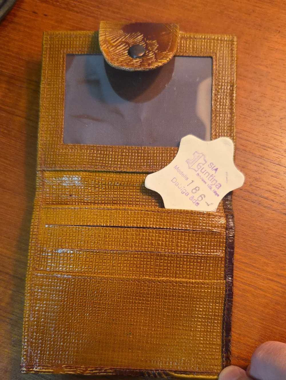 Vintaged Embossed Textured Brown Leather Wallet